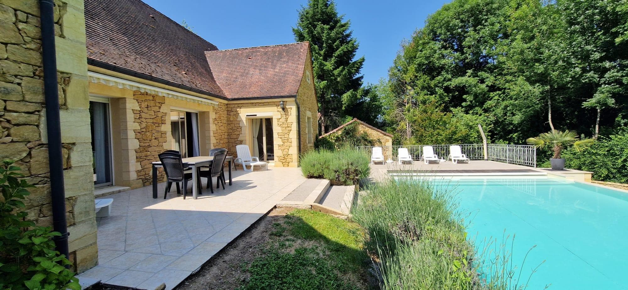 Villa Raiatea avec piscine privée à Sarlat_1