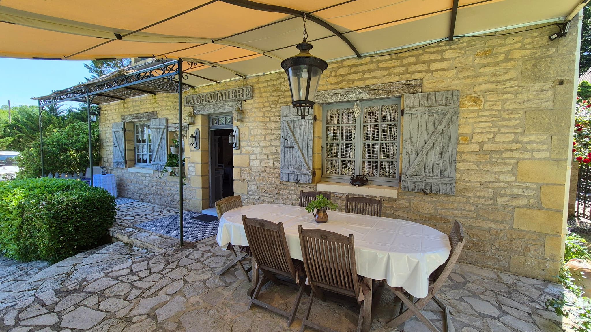 La Chaumiere avec piscine privée proche de Sarlat_4