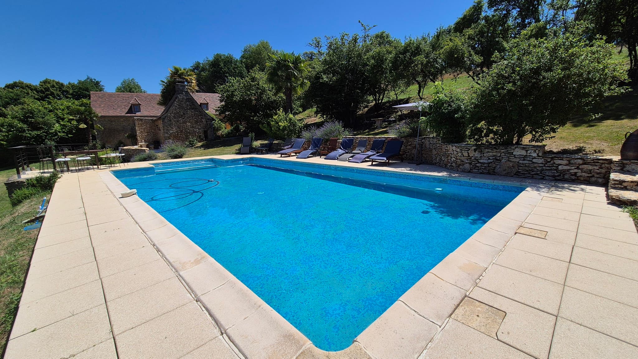 Charmille avec piscine proche Sarlat_16