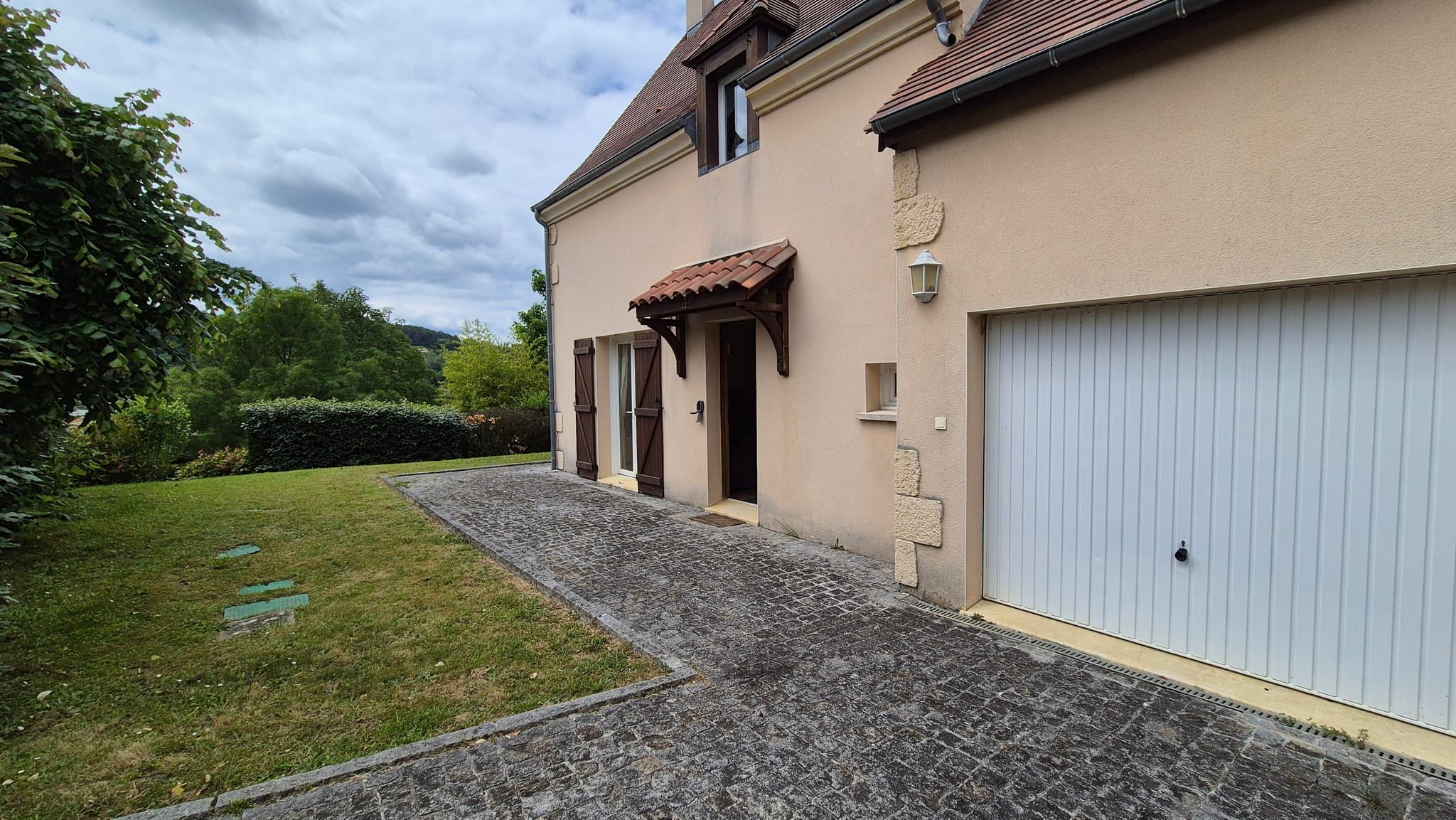Villa Les Hauts de Sarlat climatisée avec piscine_16