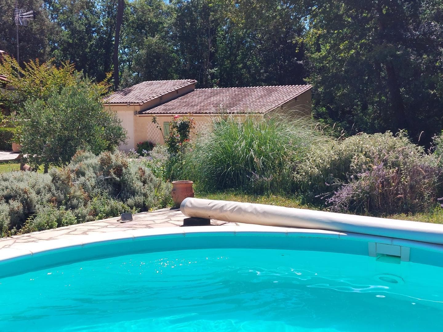 Tranquilou avec piscine proche de Sarlat_1