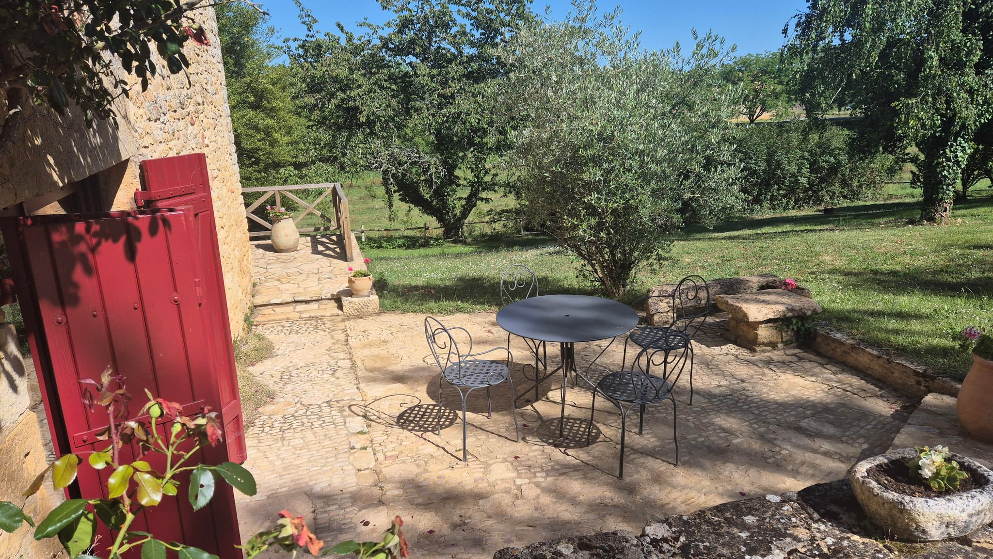 Maison Rouge avec piscine privée au nord de Sarlat_6