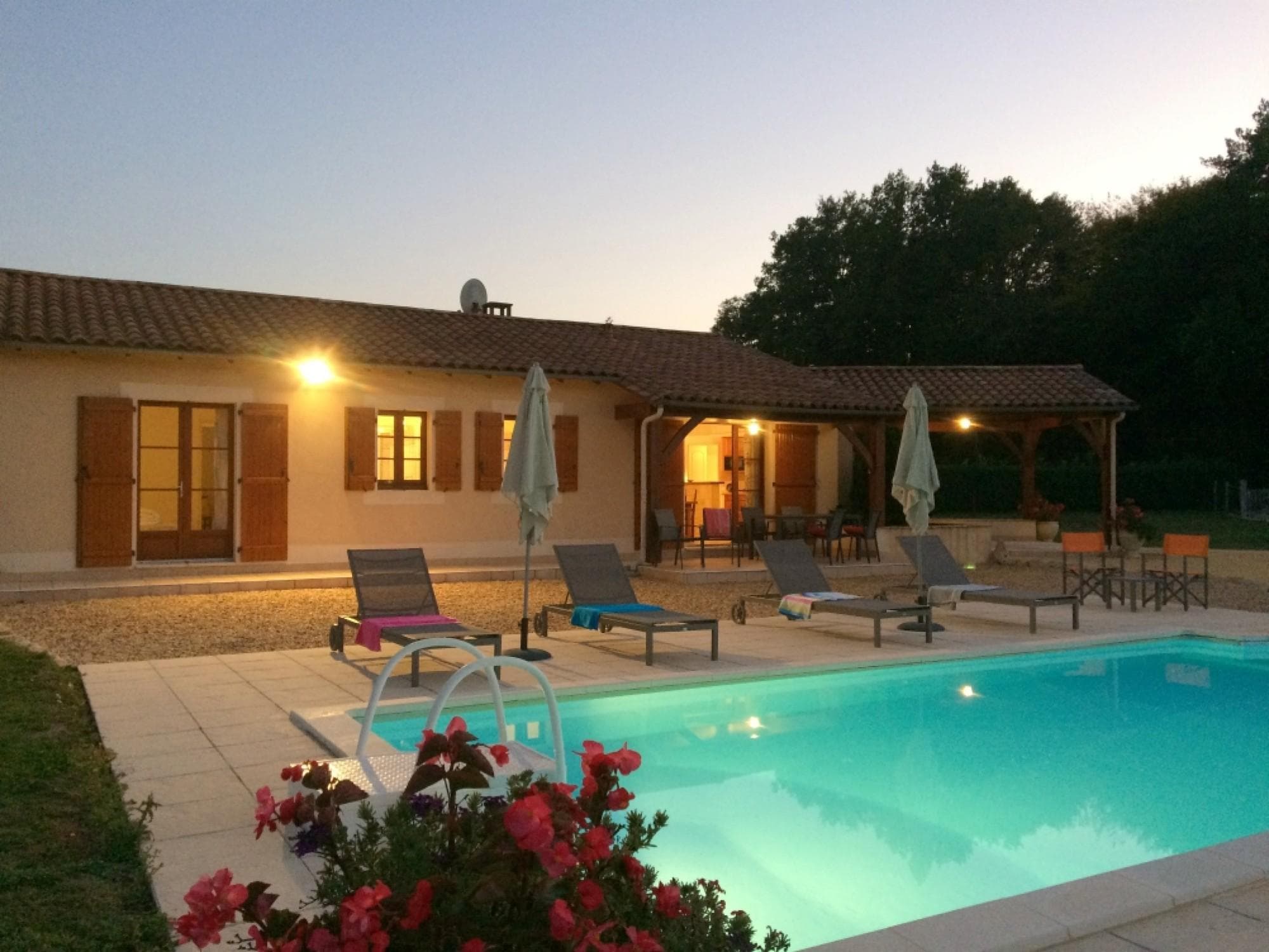 Chataigne avec sa piscine privée au nord de Sarlat_3