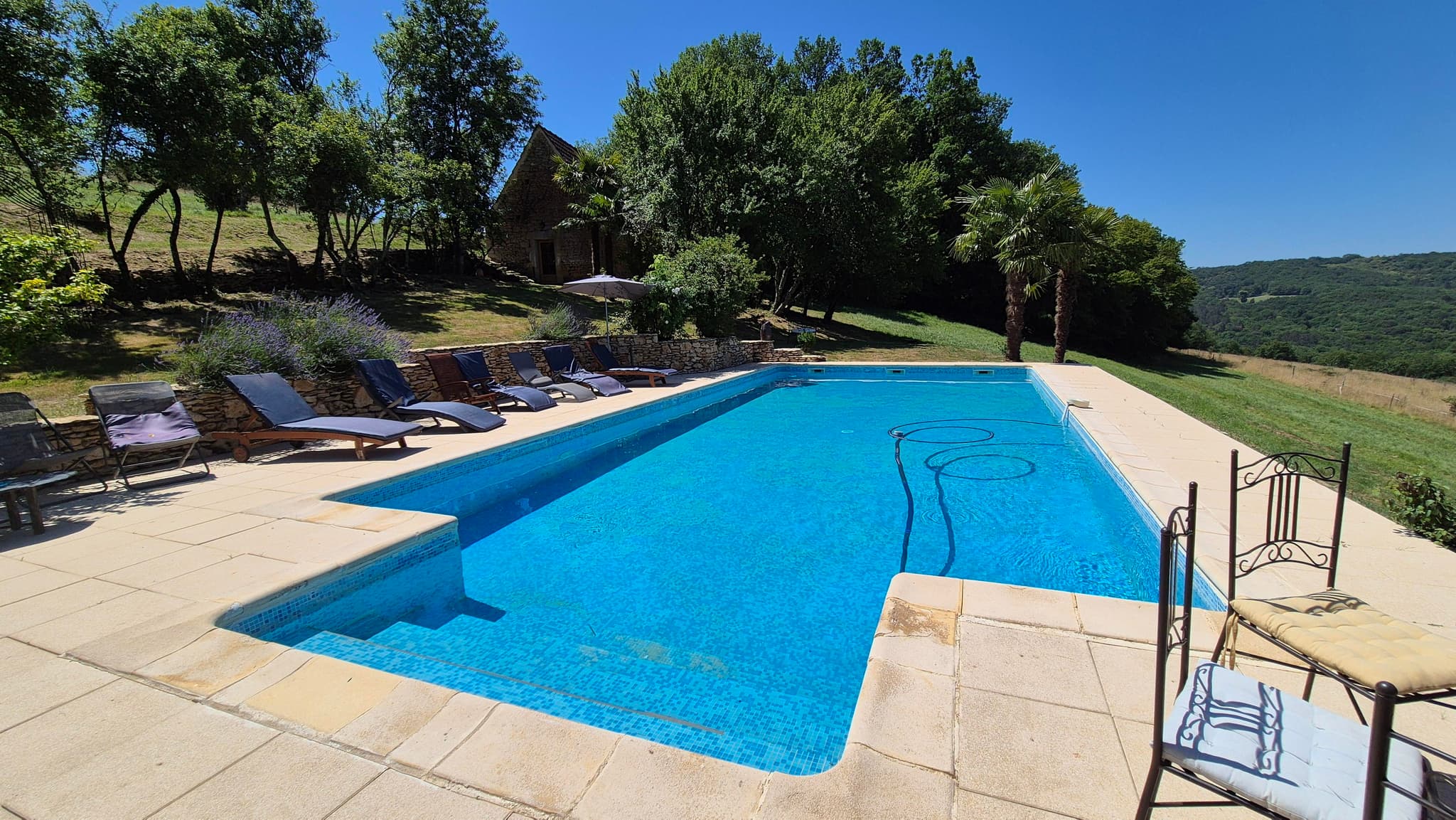 Gite Amour avec piscine et clim proche Sarlat_19