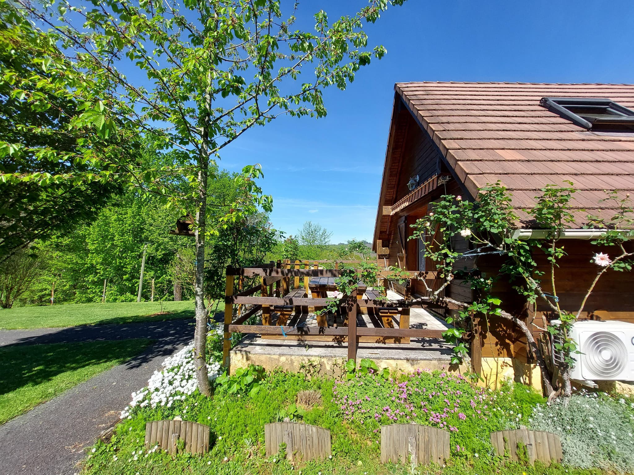 La Petite Maison en bois climatisée sud de Sarlat_1