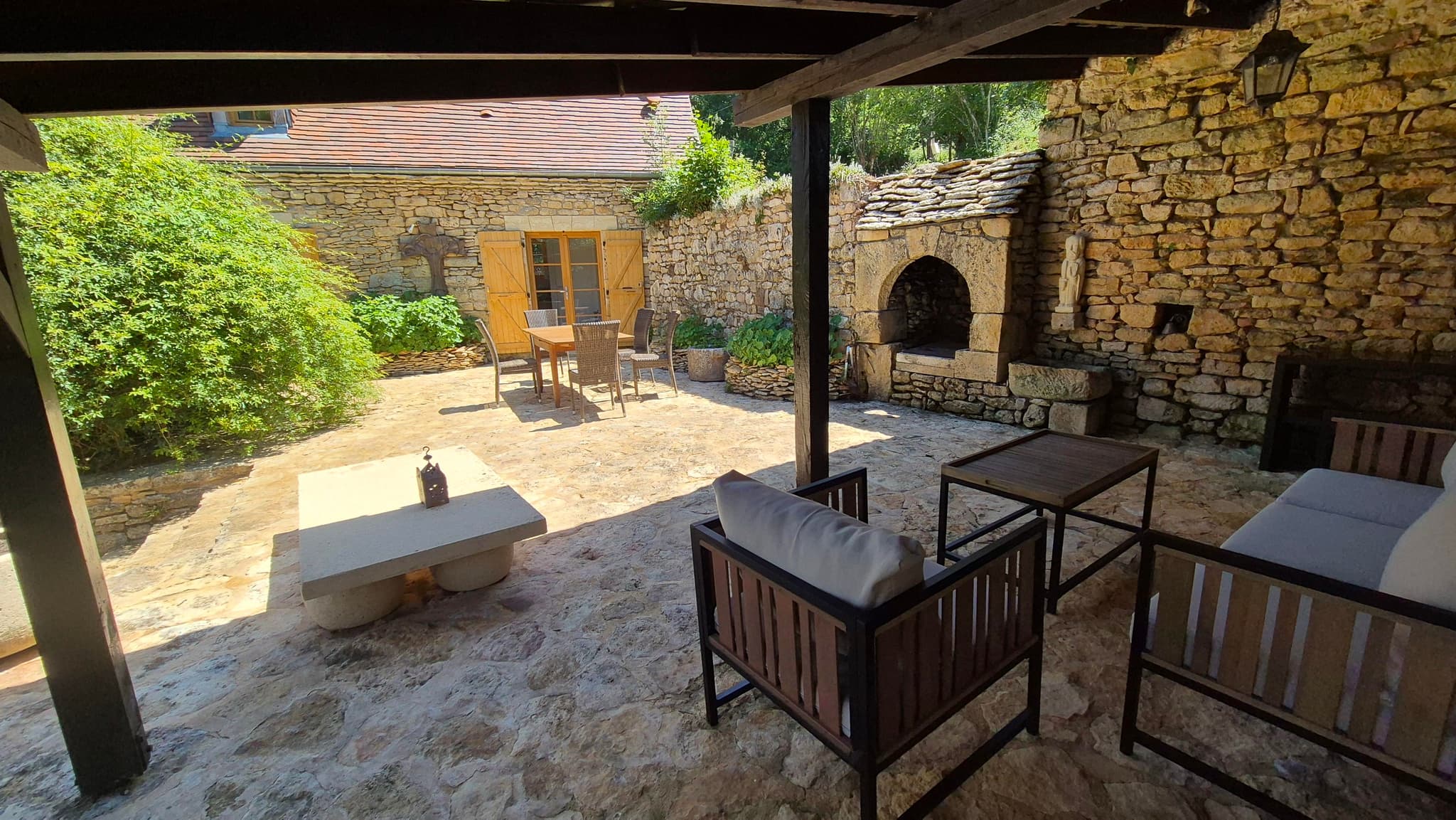 Gite Amour avec piscine et clim proche Sarlat_7