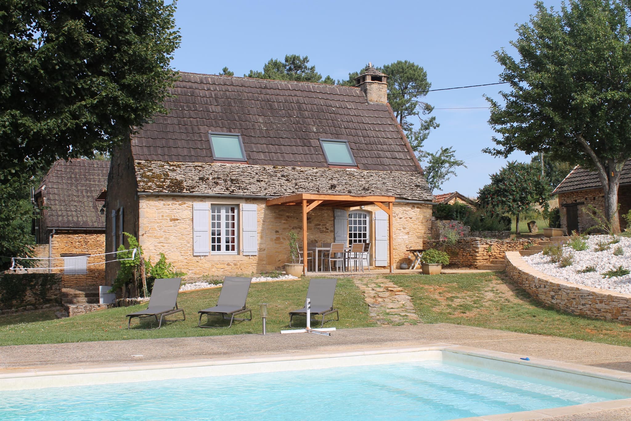 Les Mazaux avec piscine chauffée au nord de Sarlat_2