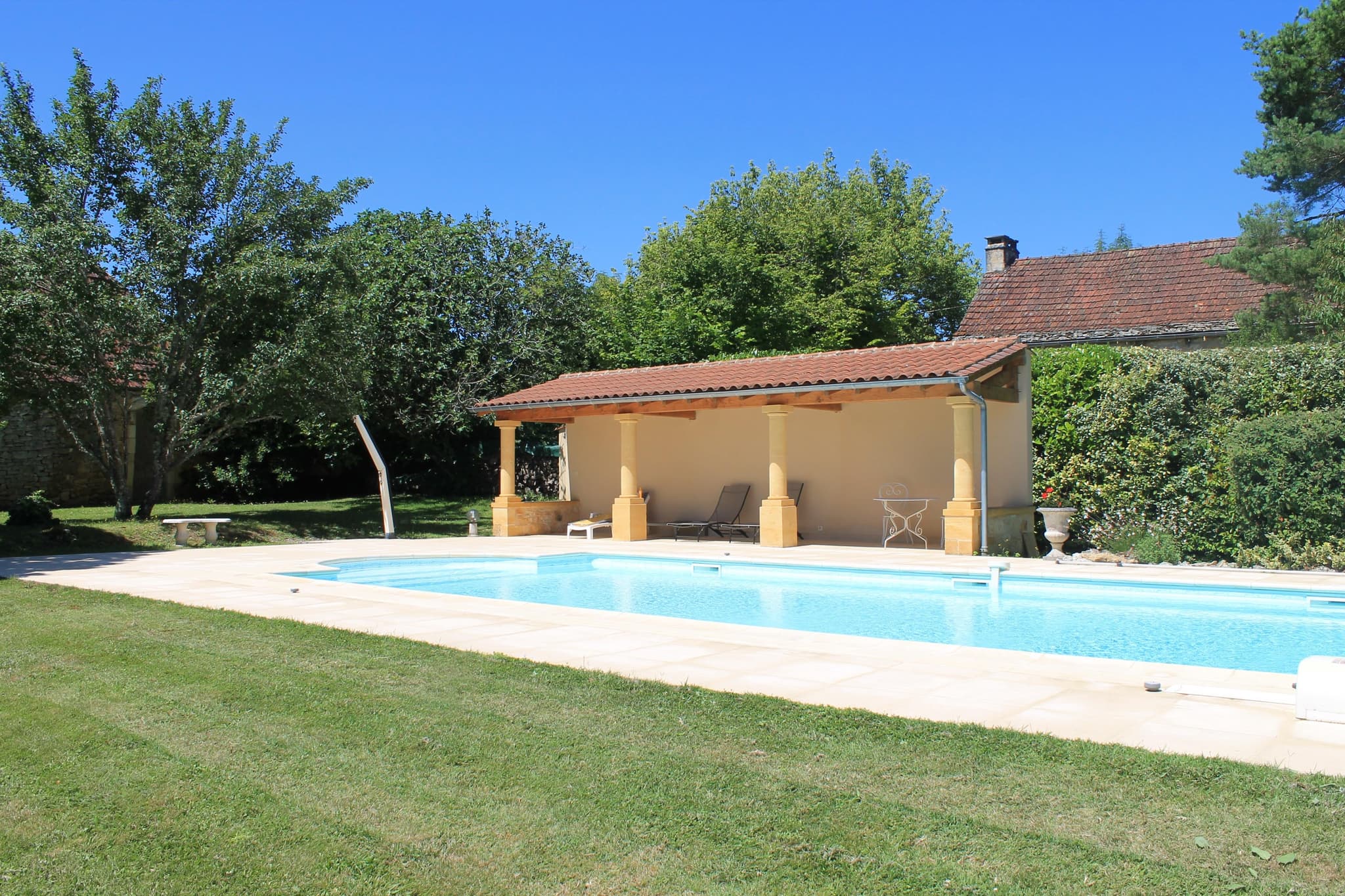 Le pré charmant avec piscine au sud de Sarlat_8