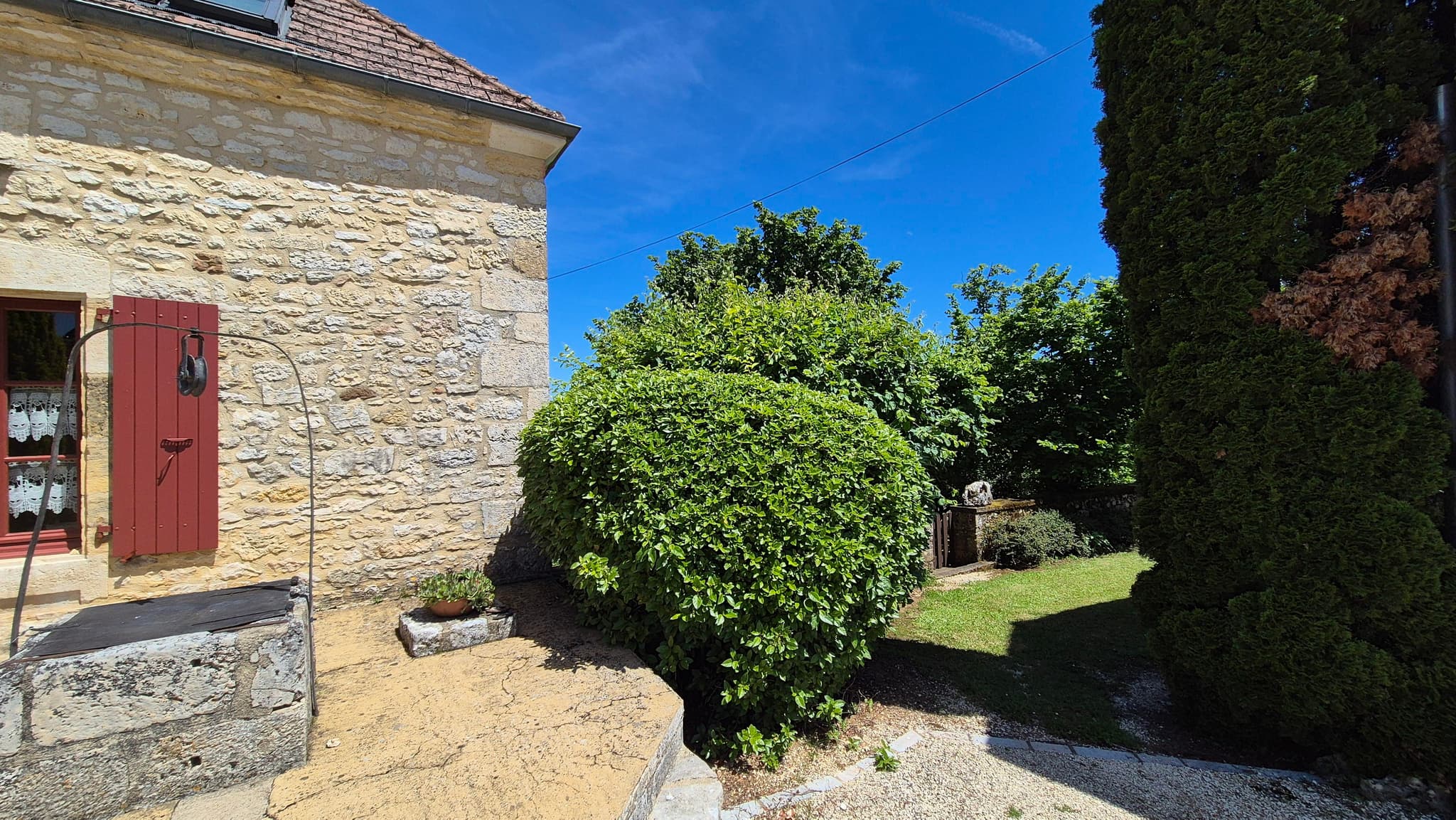 La Périgourdine sur la colline proche de Sarlat_15