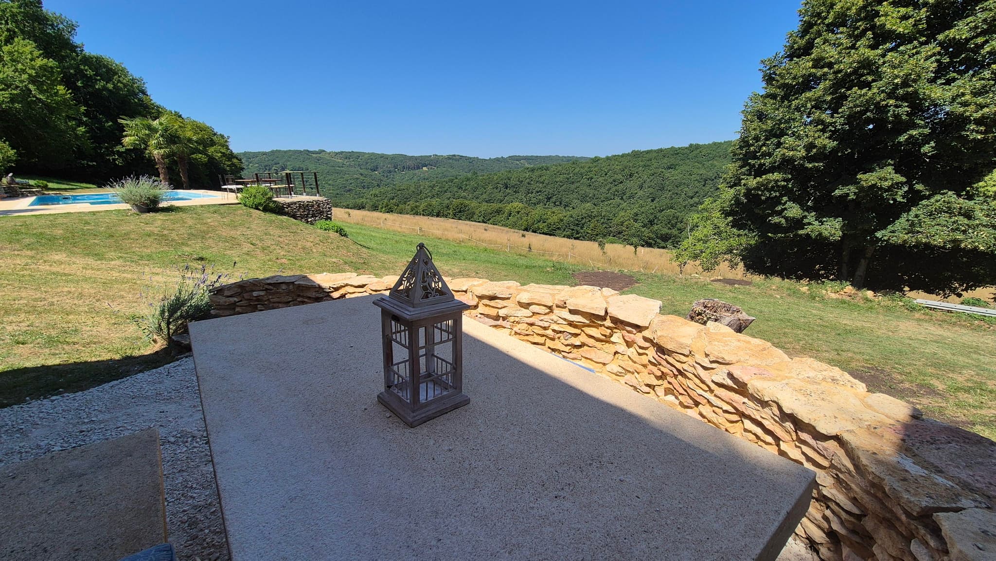 Charmille avec piscine proche Sarlat_12