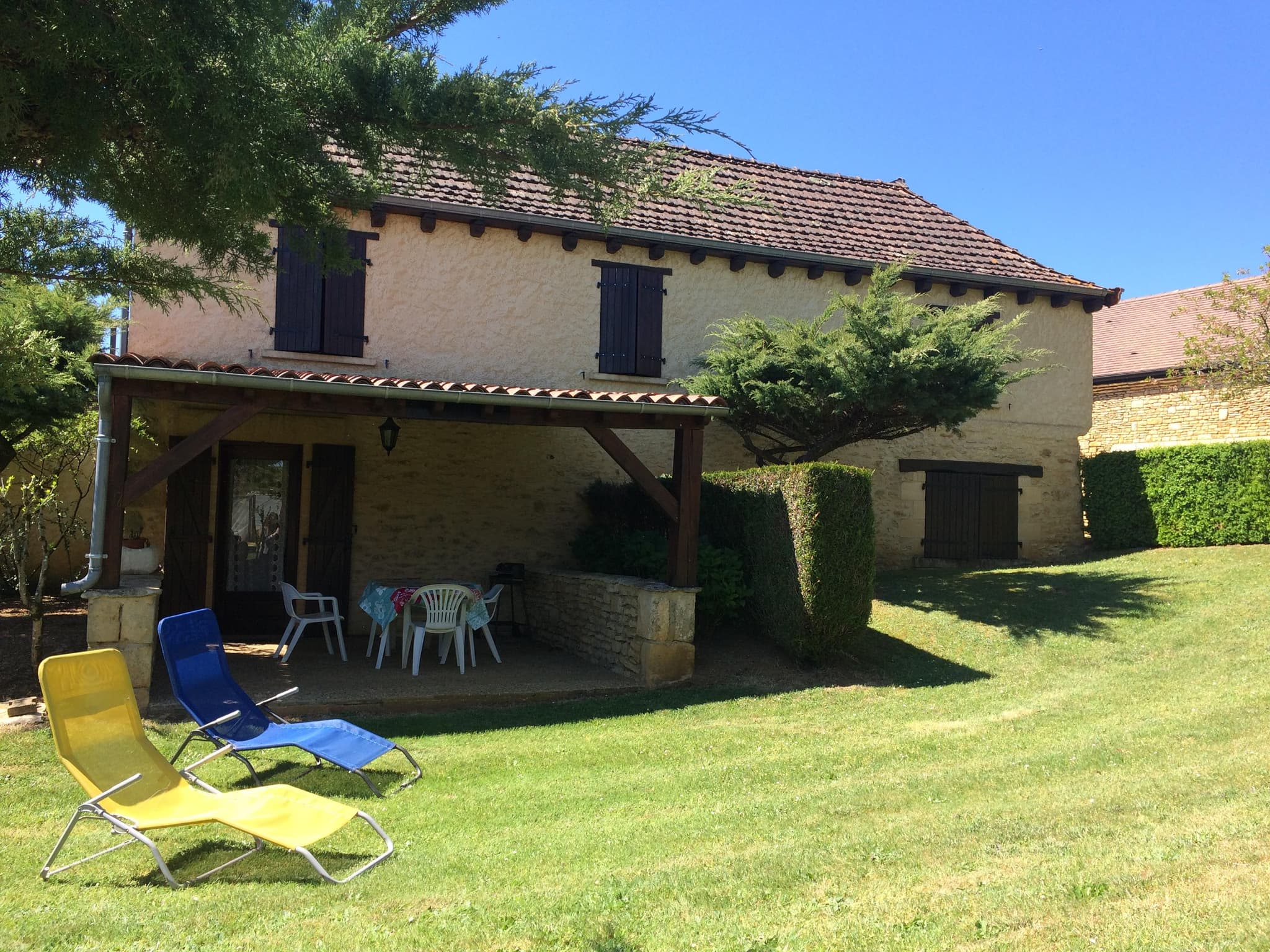 Lapervoisie 1 jardin piscine et proche de Sarlat_17