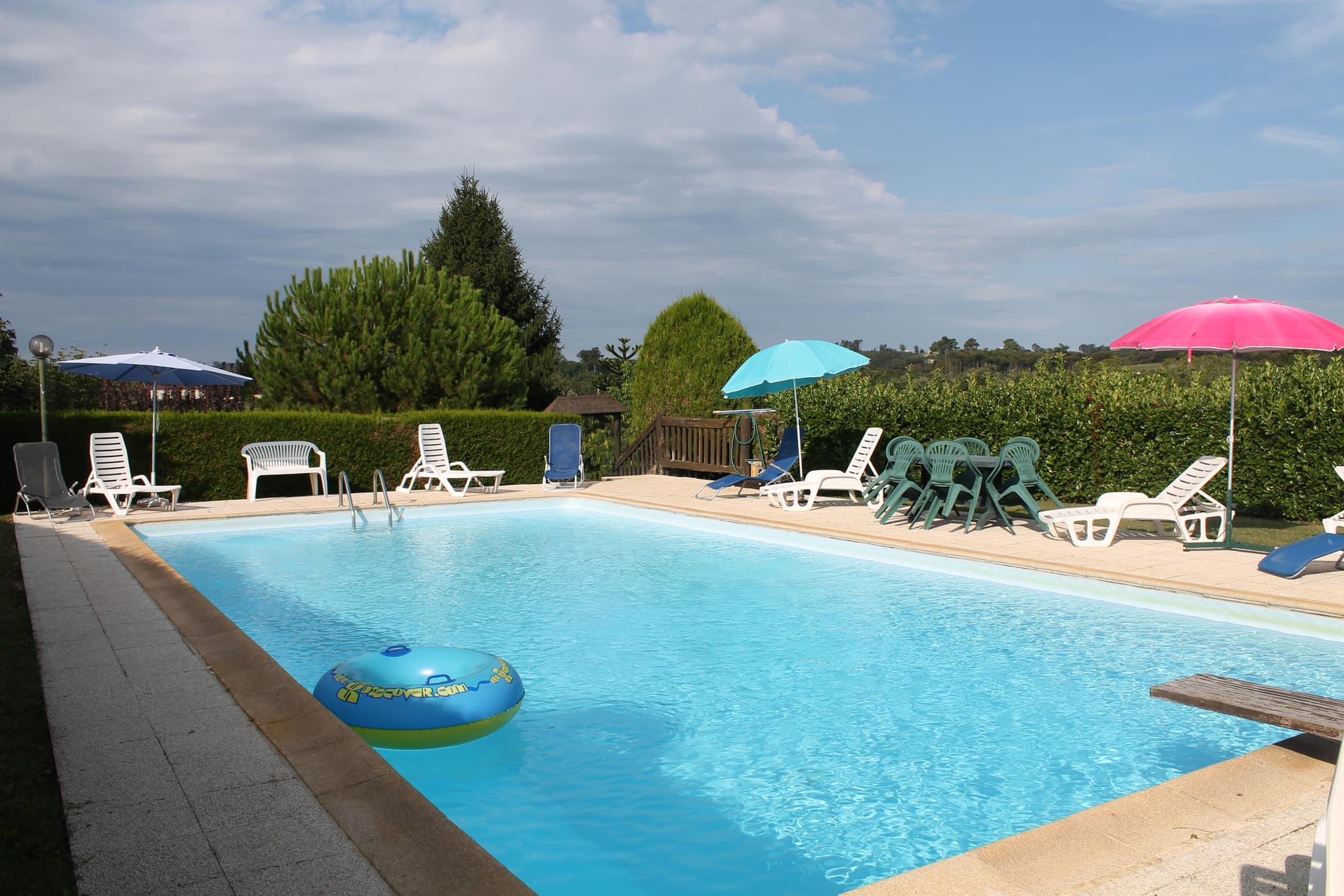 Lapervoisie 1 jardin piscine et proche de Sarlat_7