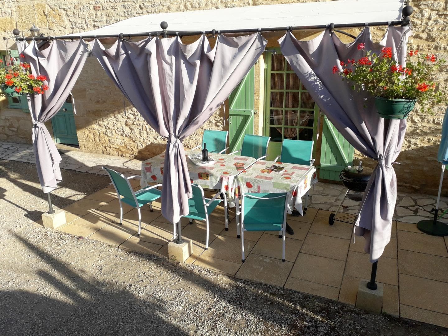 Maison Alexia piscine partagée proche de Sarlat_9