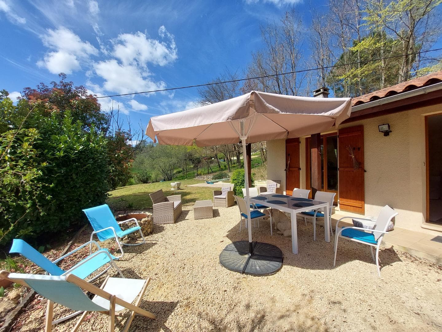Maison Lacquidell climatisée piscine privée Sarlat_9