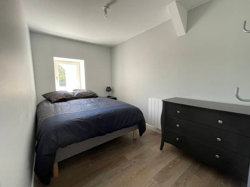 Meuble logis de la place Reau Thouars Thouarsais Deux Sevres