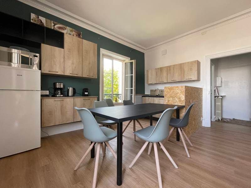 Meuble logis de la place Reau Thouars Thouarsais Deux Sevres
