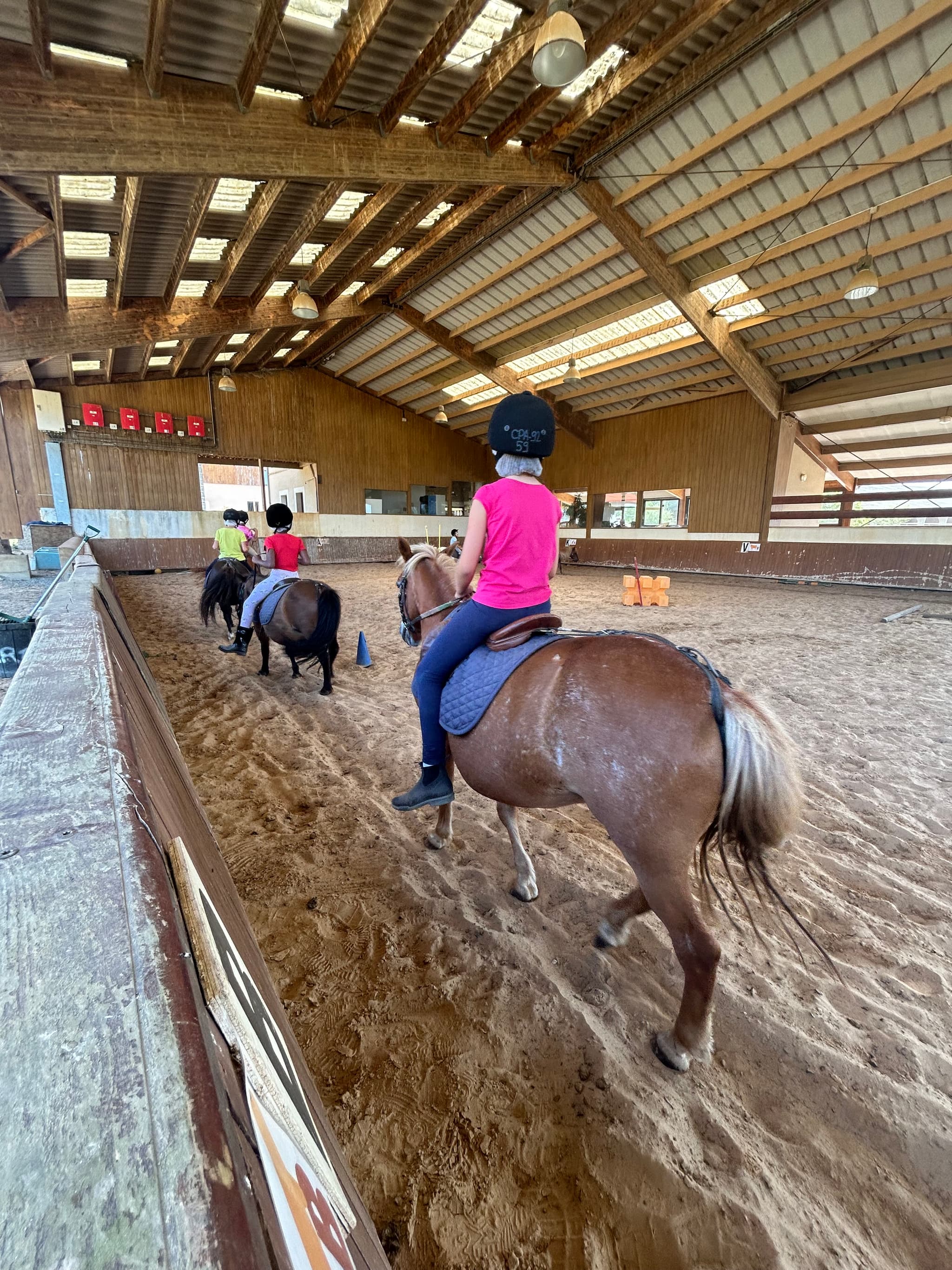 Équitation au centre équestre de Lathus