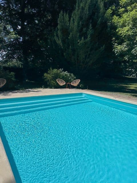 Piscine partagée