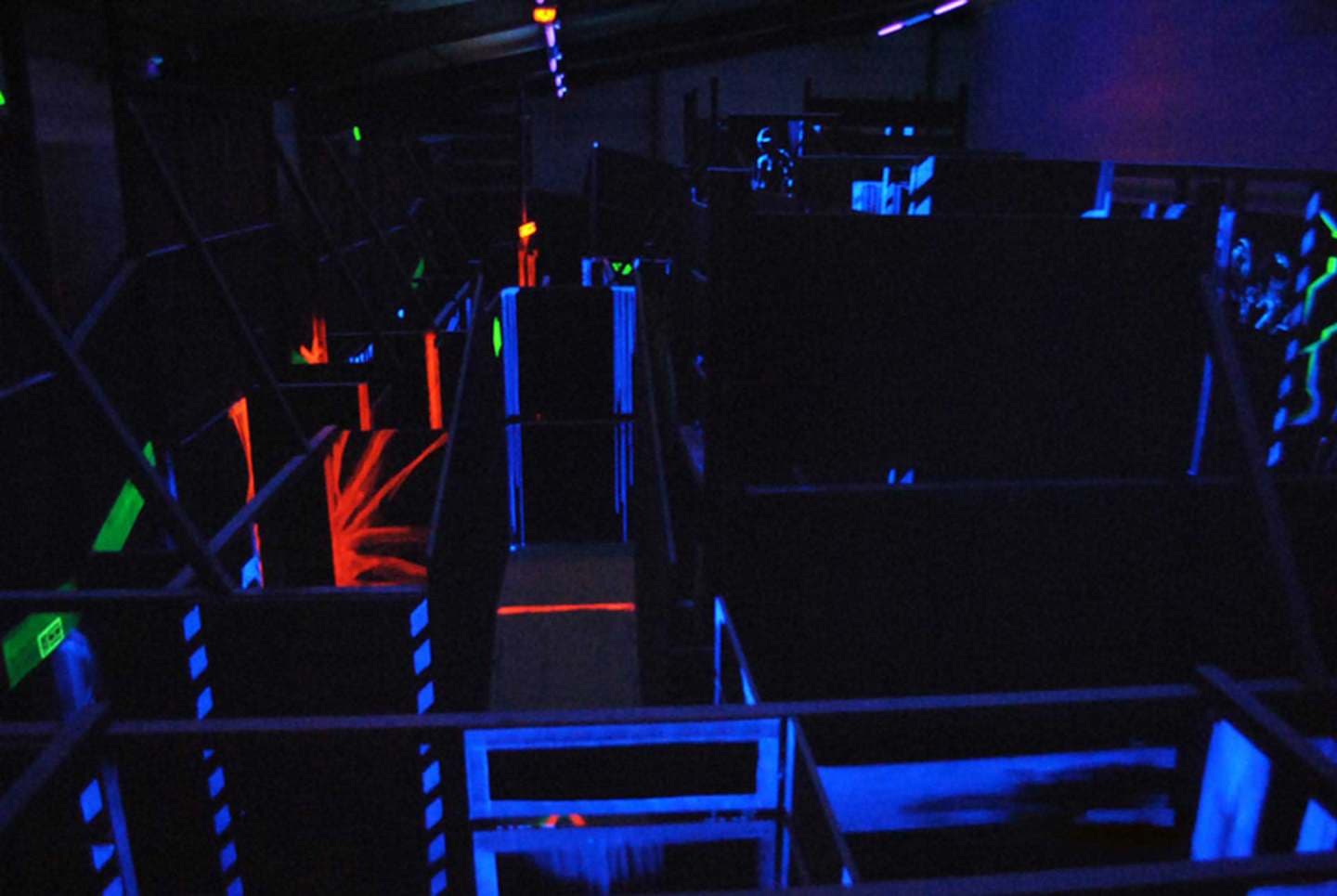 Laser Quest - lescar - intérieur
