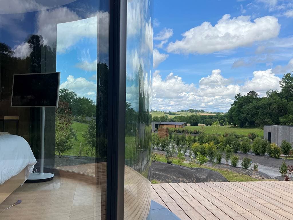 Interieur-exterieur