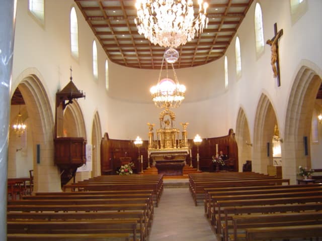 2019_AMOU_Intérieur église-002