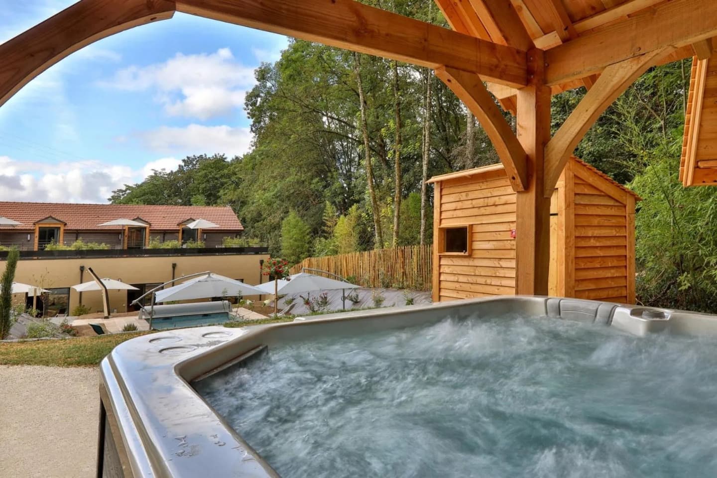 jacuzzi