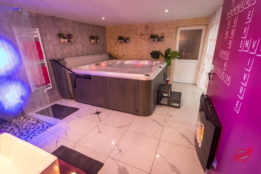 jacuzzi-location-couple-sauna