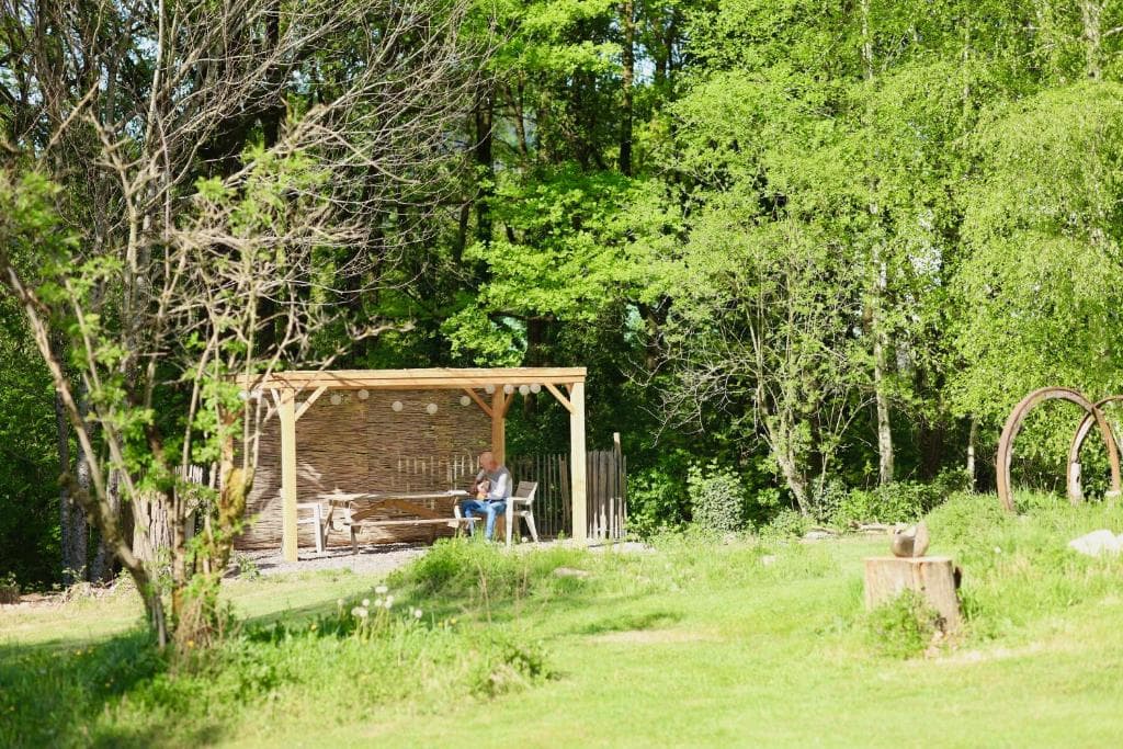 jardin avec coin détente