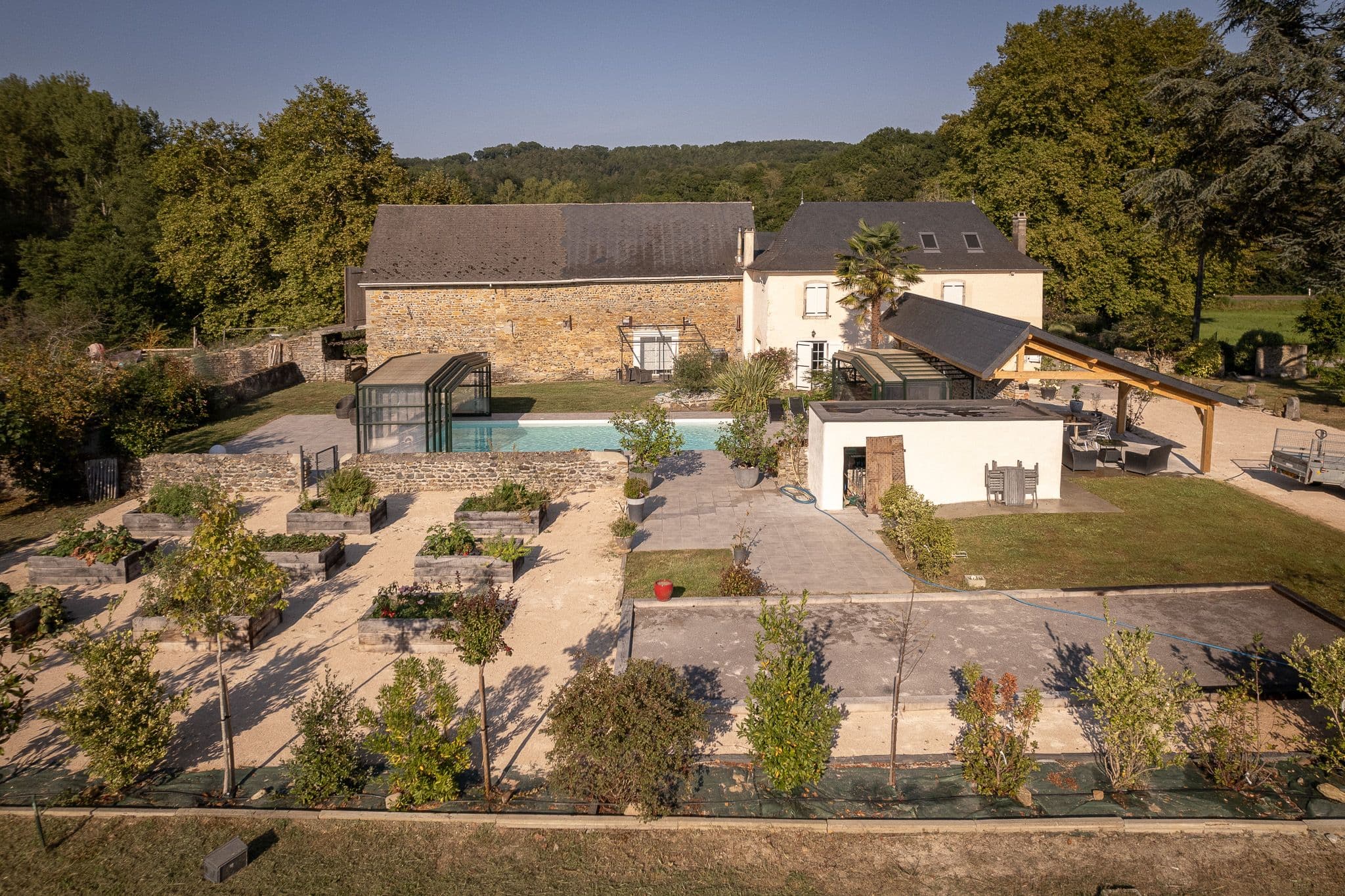 jardin piscine ferme sarthou gite