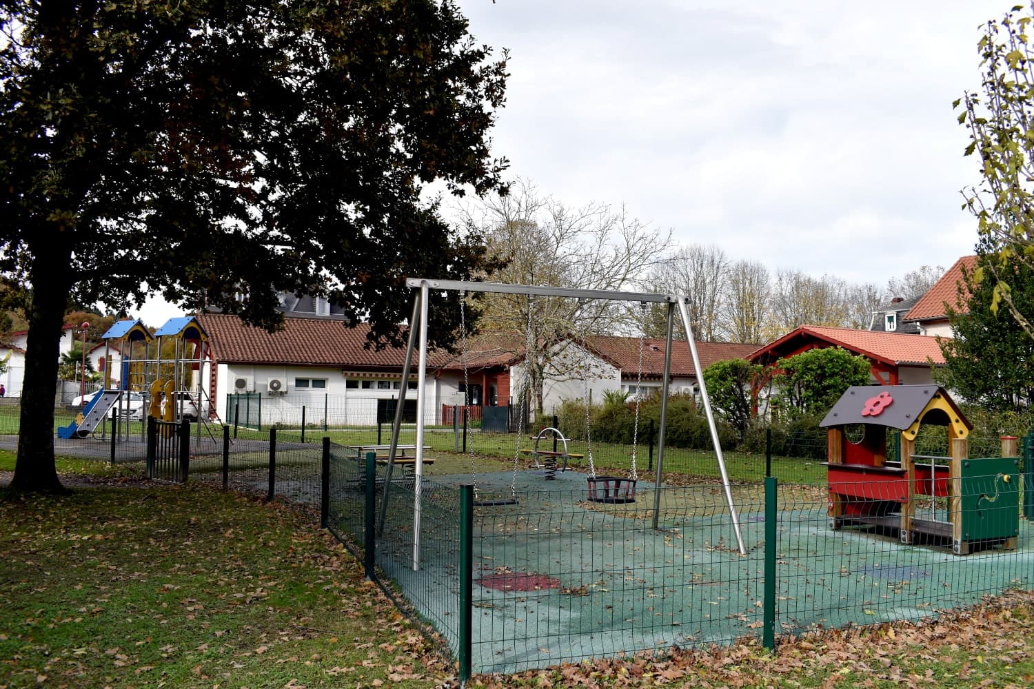 jeux-aire-saintpalais