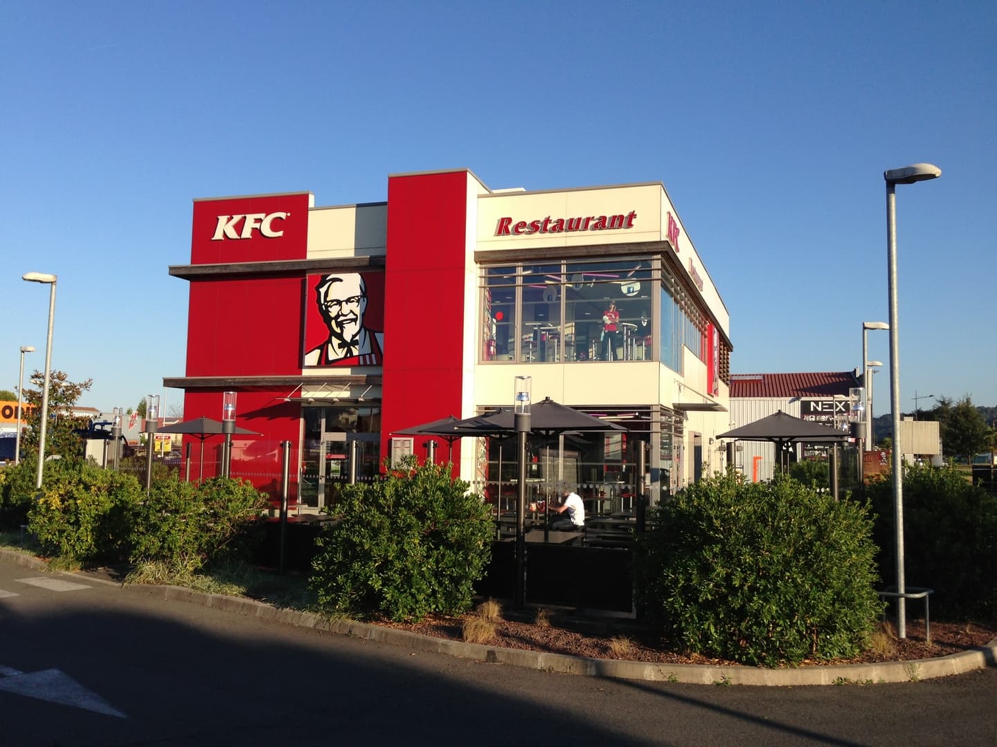 Restaurant KFC - Lescar - extérieur