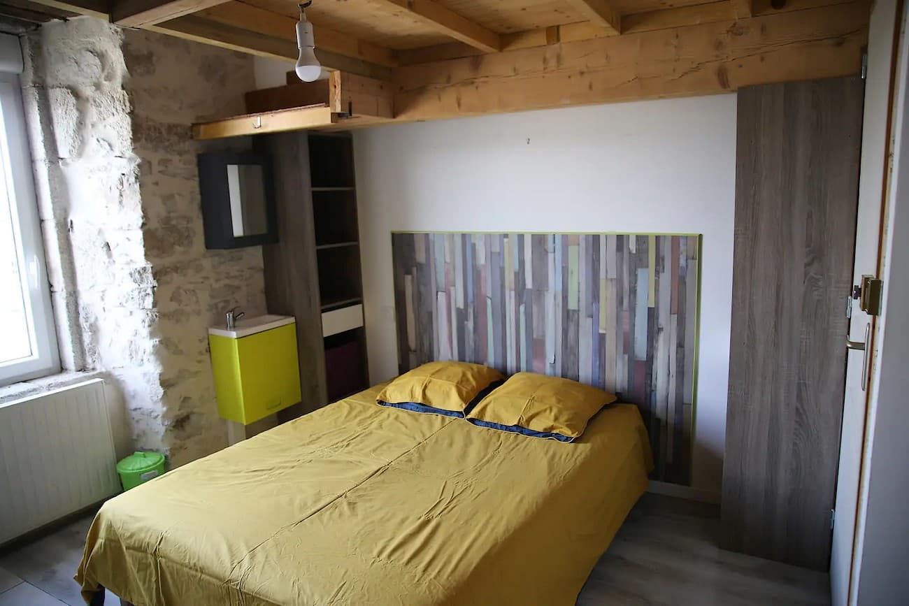 la-chapelle-largeau-gite-saphir-chambre2