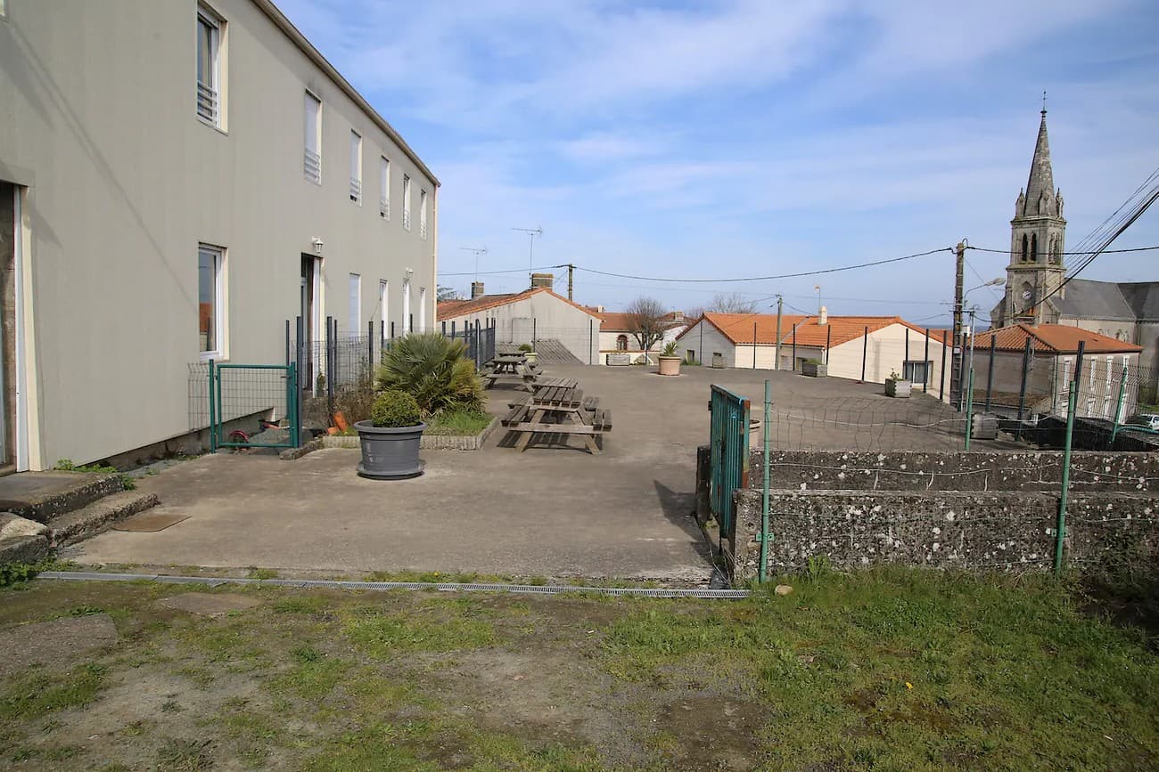 la-chapelle-largeau-gite-saphir-terrasse