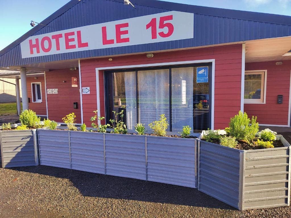 le15 (3)