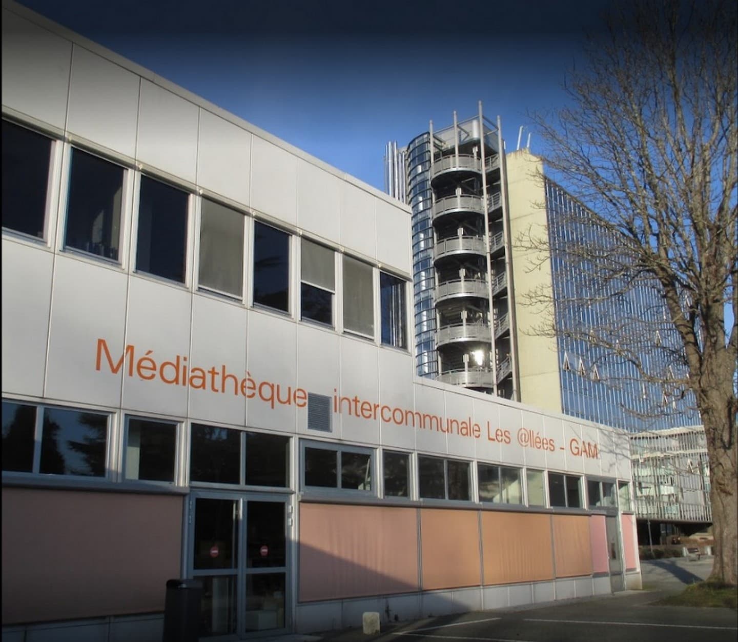 Médiathèque les allées - Pau - extérieur 2
