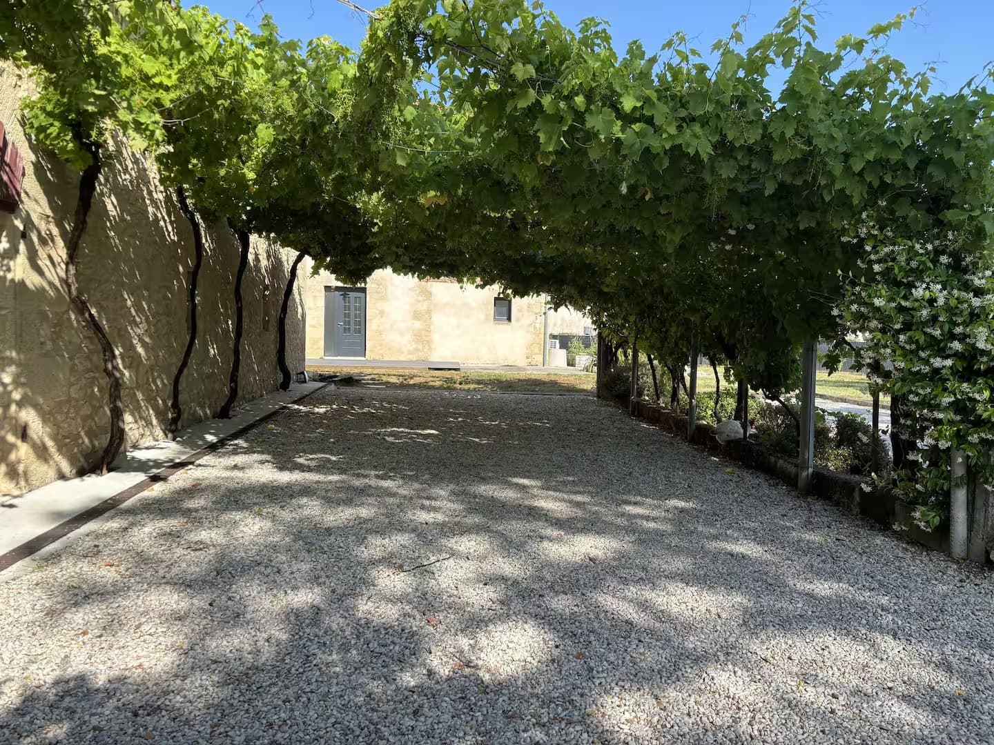 les-chais-du-fourneau-rooftop-04