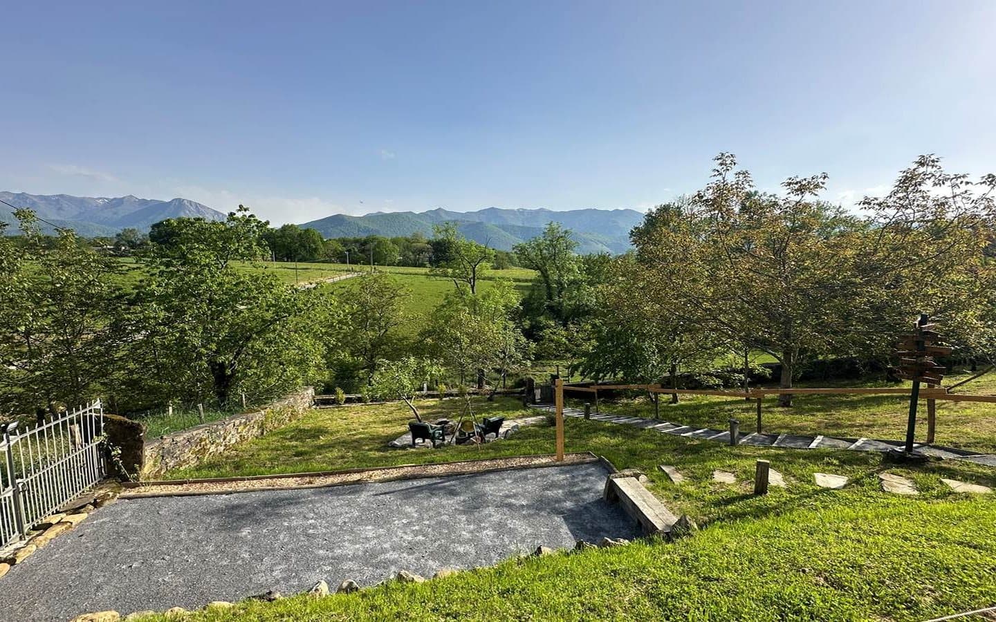 L'étoile du béarn hébergement insolite Dôme 2 personnes avec spa Asson