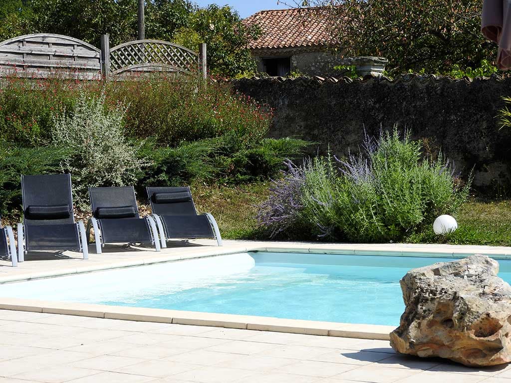 location-gite-manzac-grange-couture-piscine3