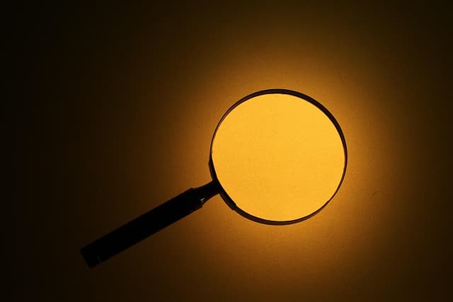 magnifying-glass-699777_640