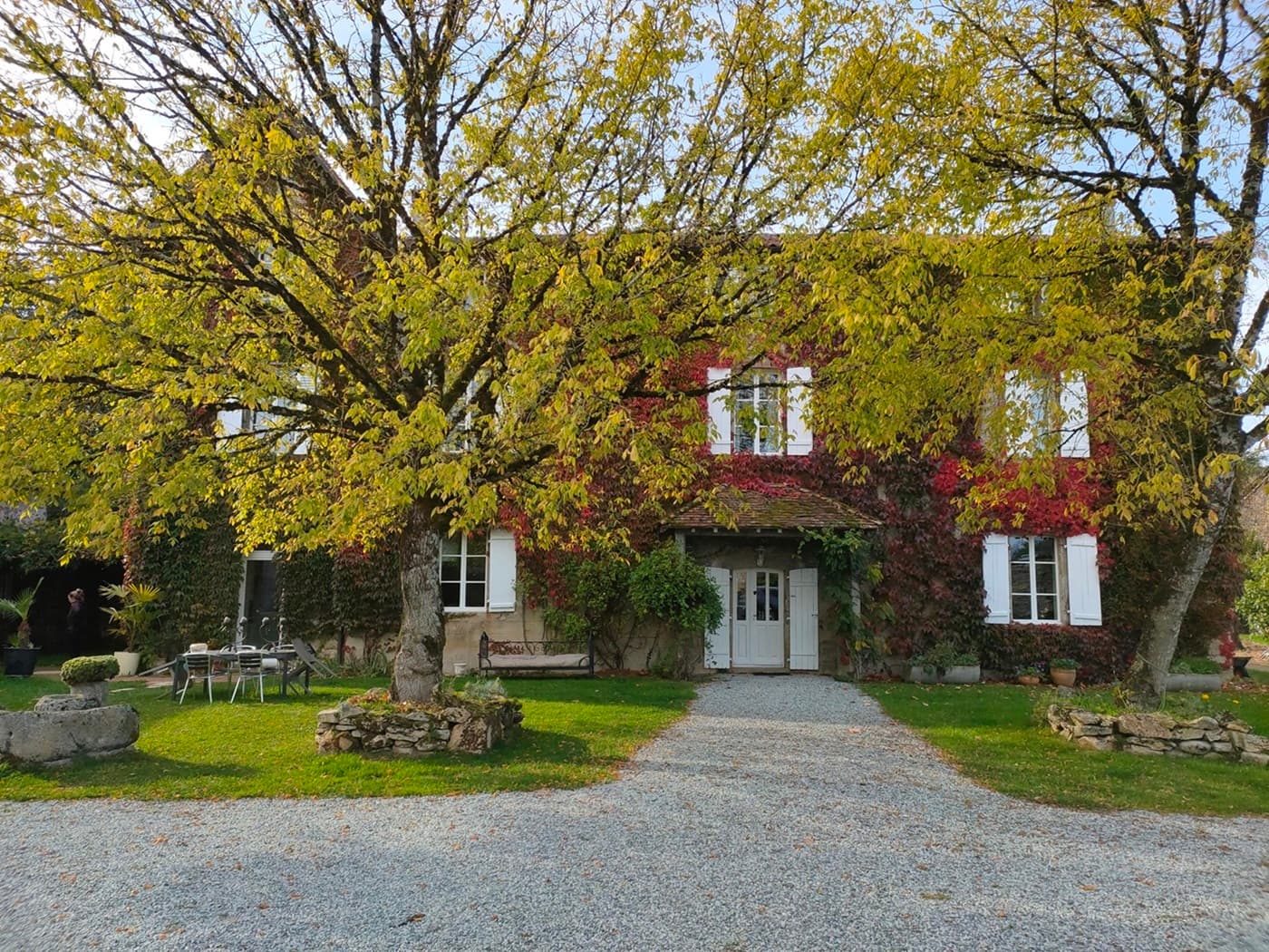 maison de face automne