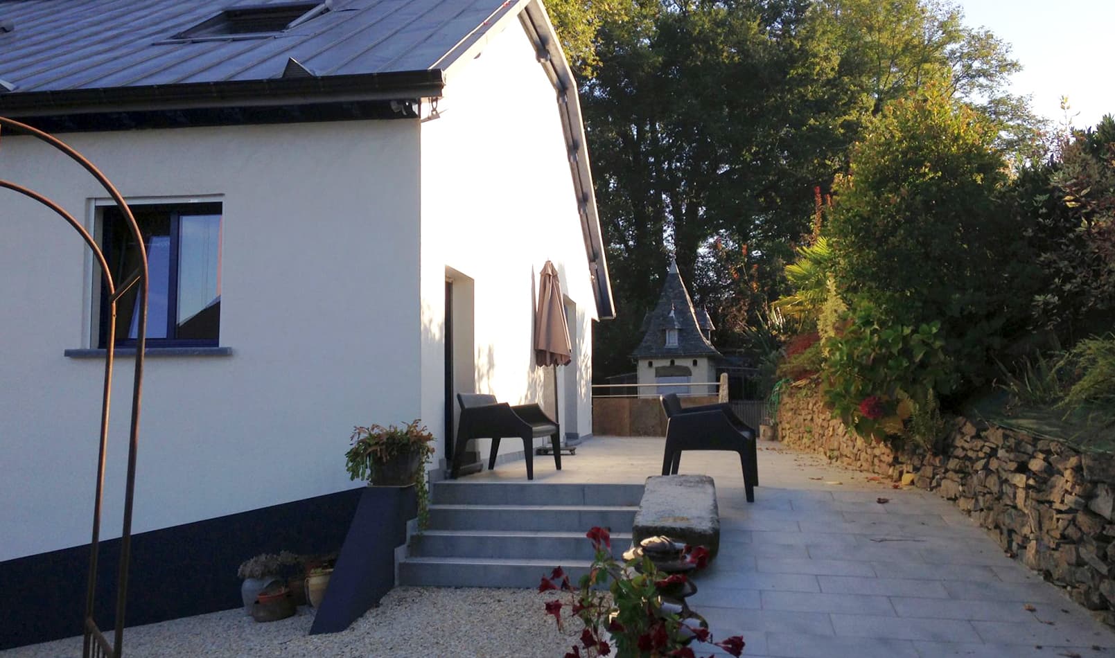 maison-recondo-location Tardets acces-terrasse