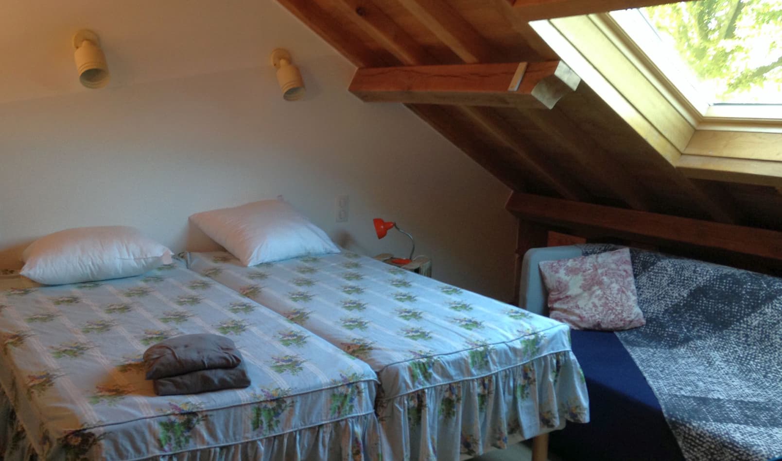 maison-recondo-location Tardets couchage-mezzanine