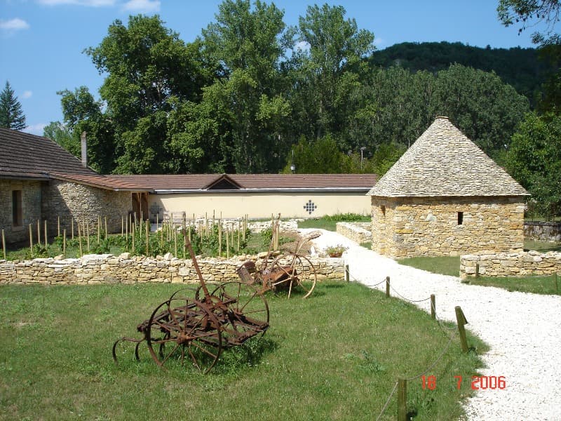 maisonpierresecheS