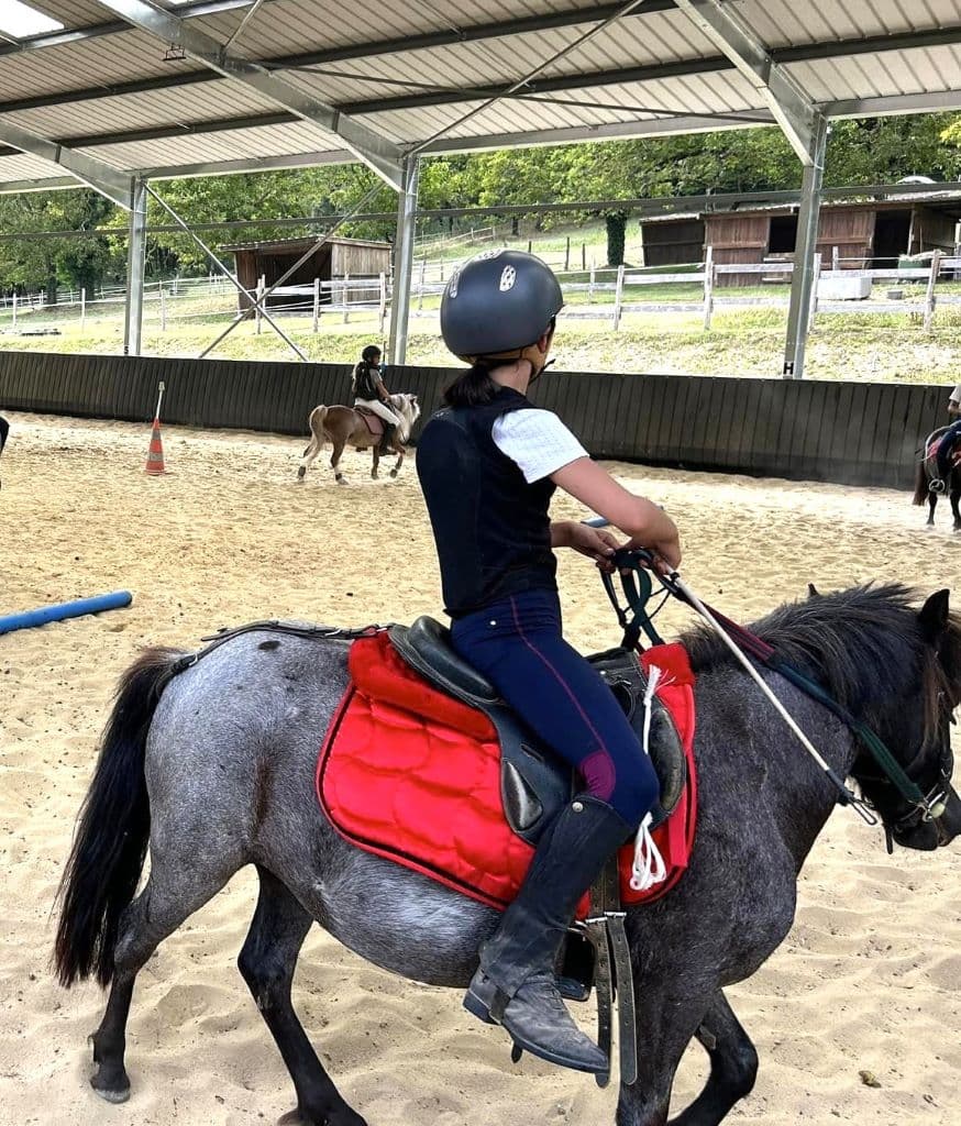 manège couvert - centre équestre de Neuvic