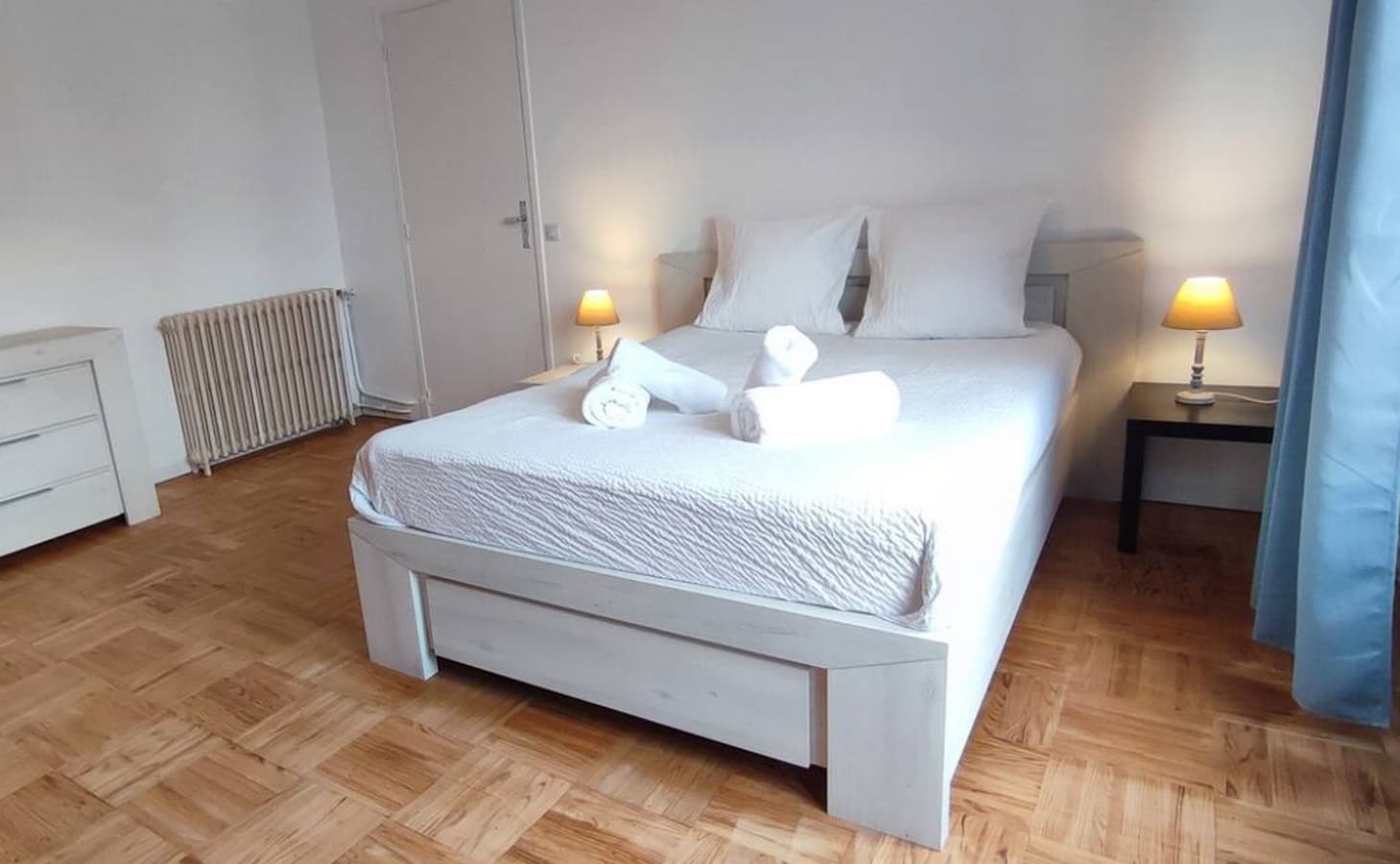 Maison marboré - Pau - chambre 1