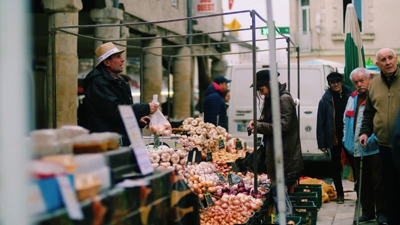 marché-traditionnel-miramont3