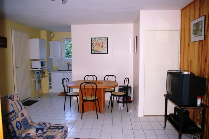 martin-table