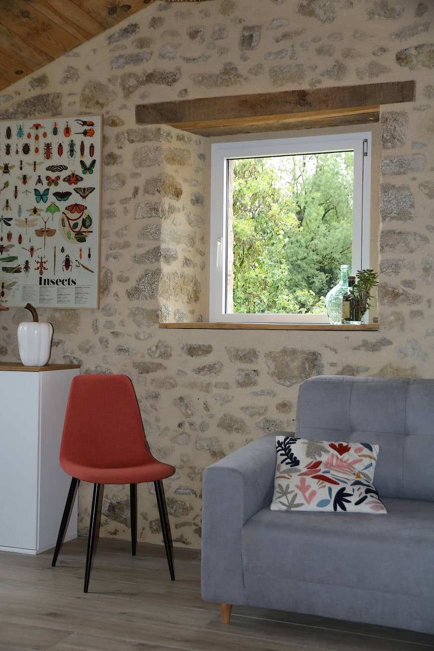 mauleon-gite-la-loge-ligeron-salon