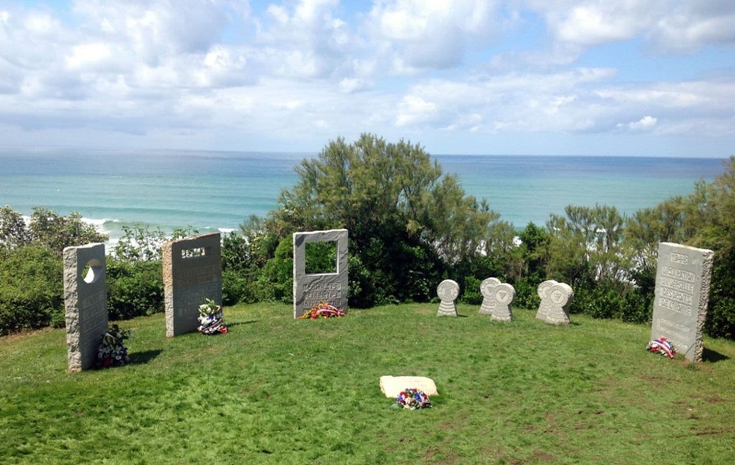 memorial2