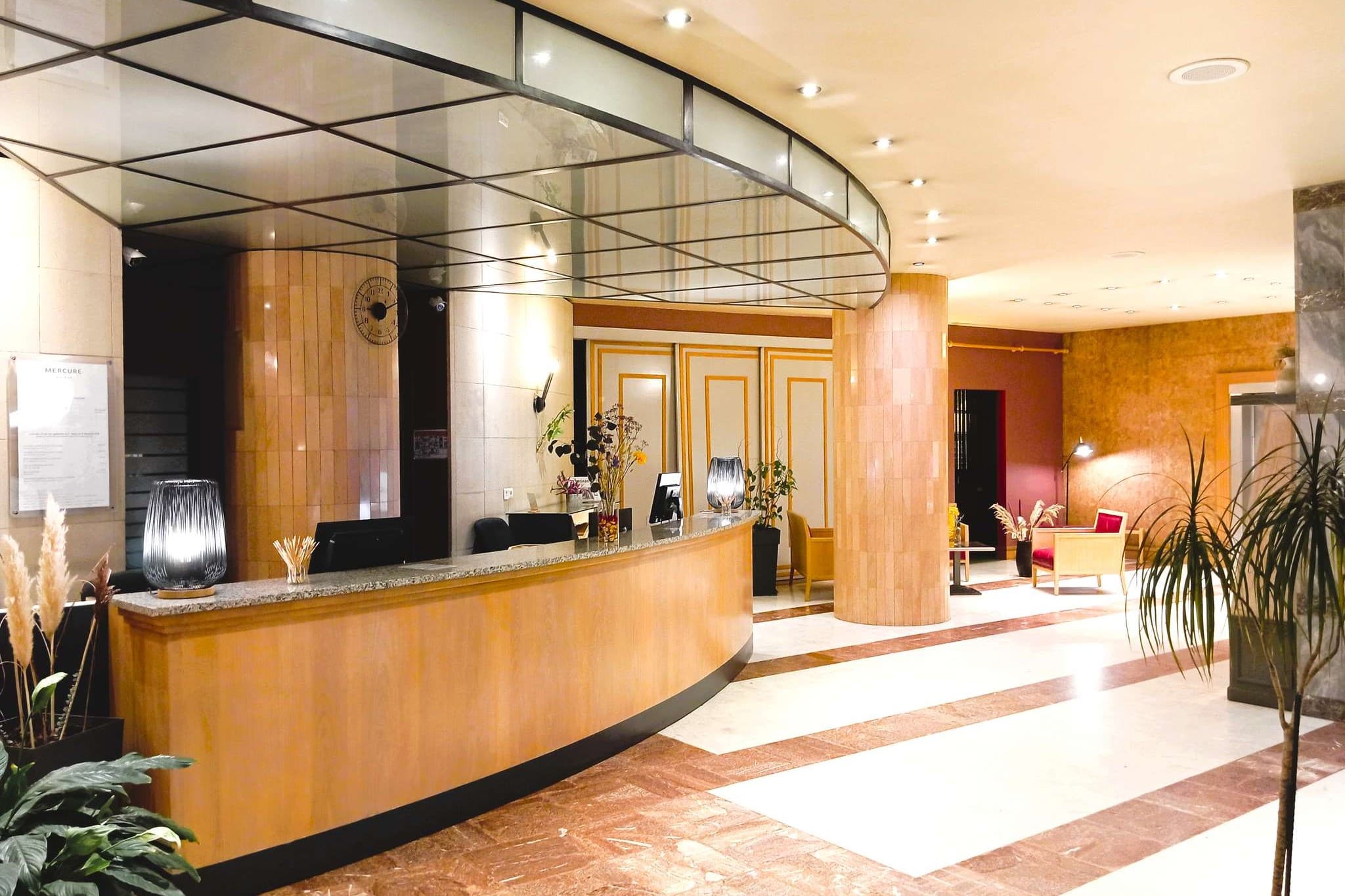mercurereception